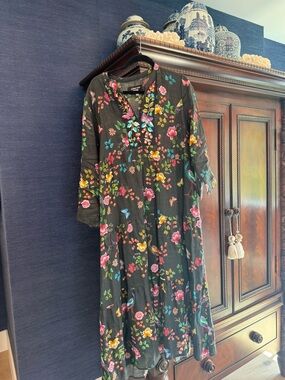 Johnny Was Black Floral & Bird Print Long Sleeve Midi Dress w drawstring waist